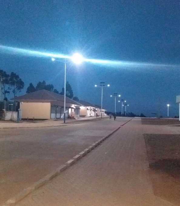 加查县非洲科特迪瓦太阳能路灯工程